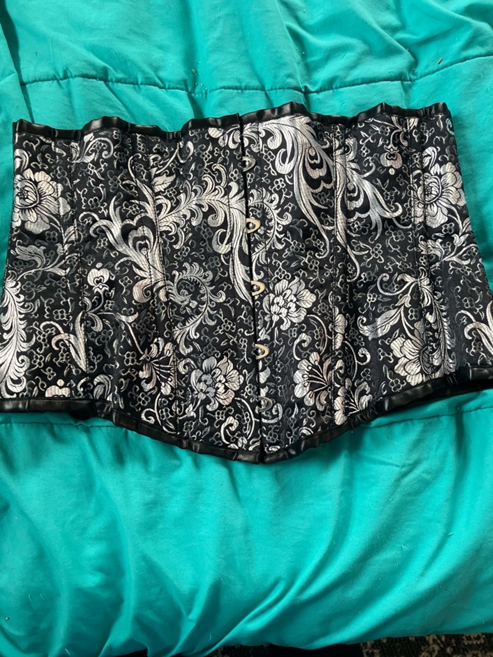 Love & Poetry Corset, size L.